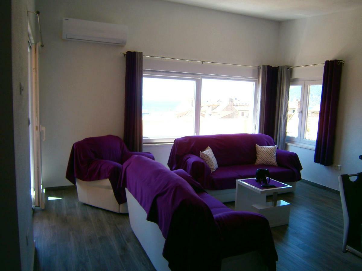 Apartment Willy Komiza Exterior photo